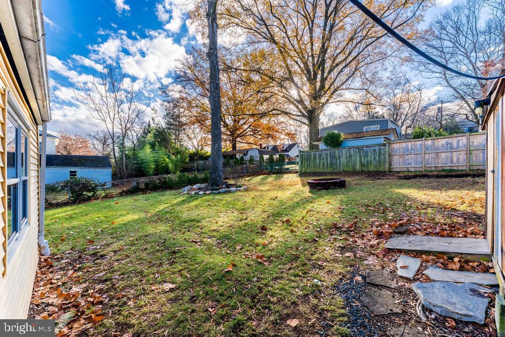 3123 ELMWOOD DRIVE