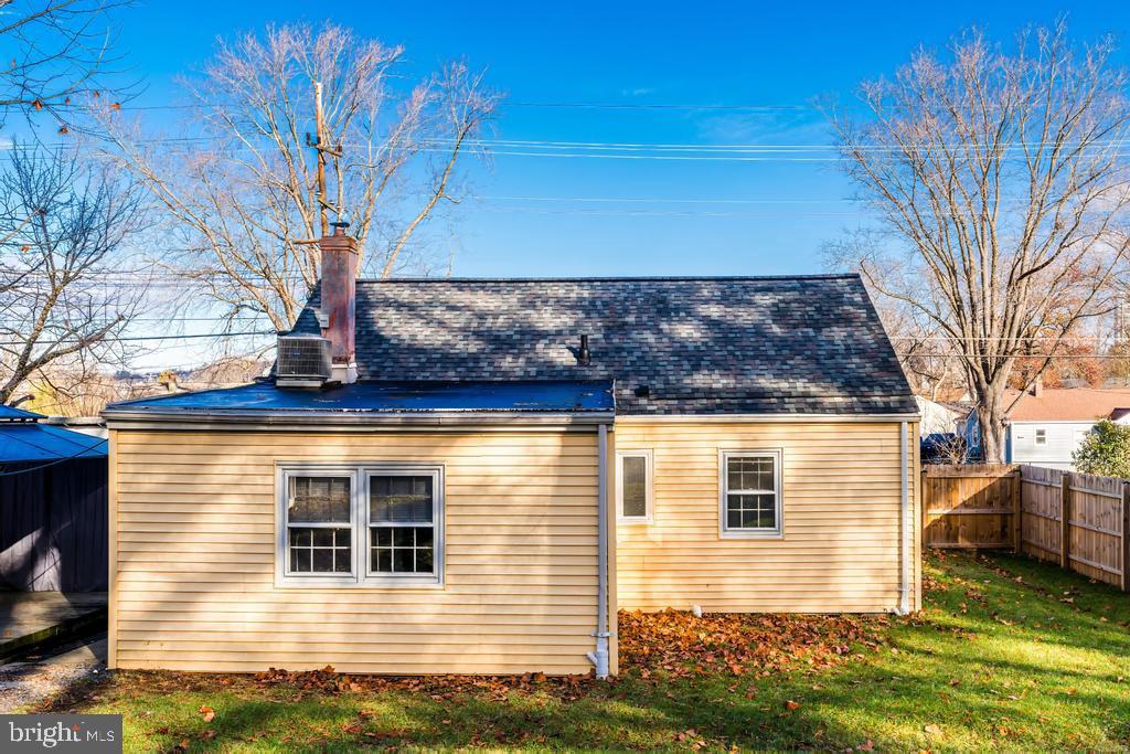 3123 ELMWOOD DRIVE