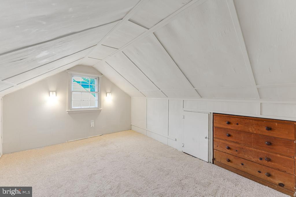 3123 ELMWOOD DRIVE