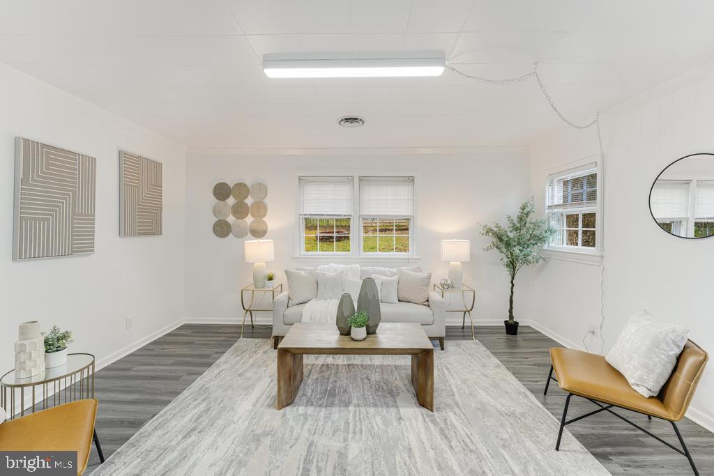 3123 ELMWOOD DRIVE