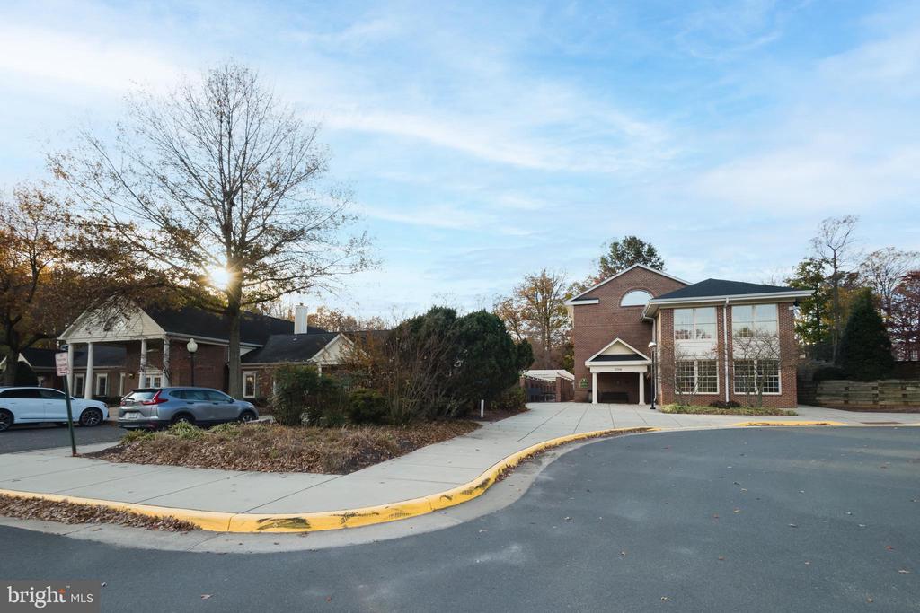 12000 GOLF RIDGE COURT Unit: 202