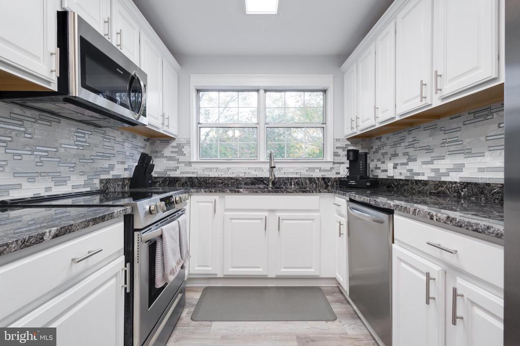 12000 GOLF RIDGE COURT Unit: 202