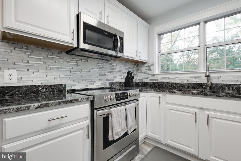 12000 GOLF RIDGE COURT Unit: 202