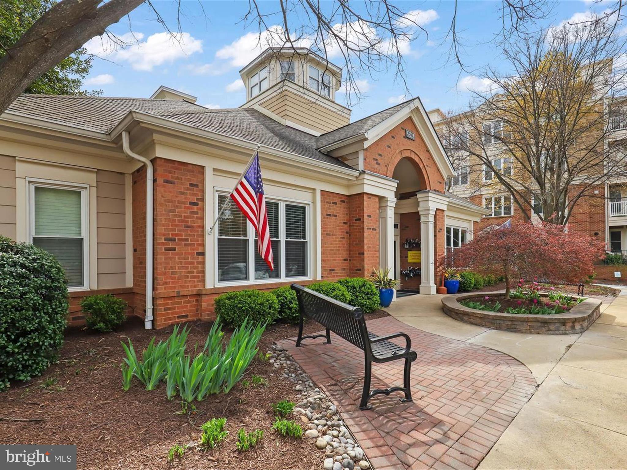 12915 Alton Sq #403