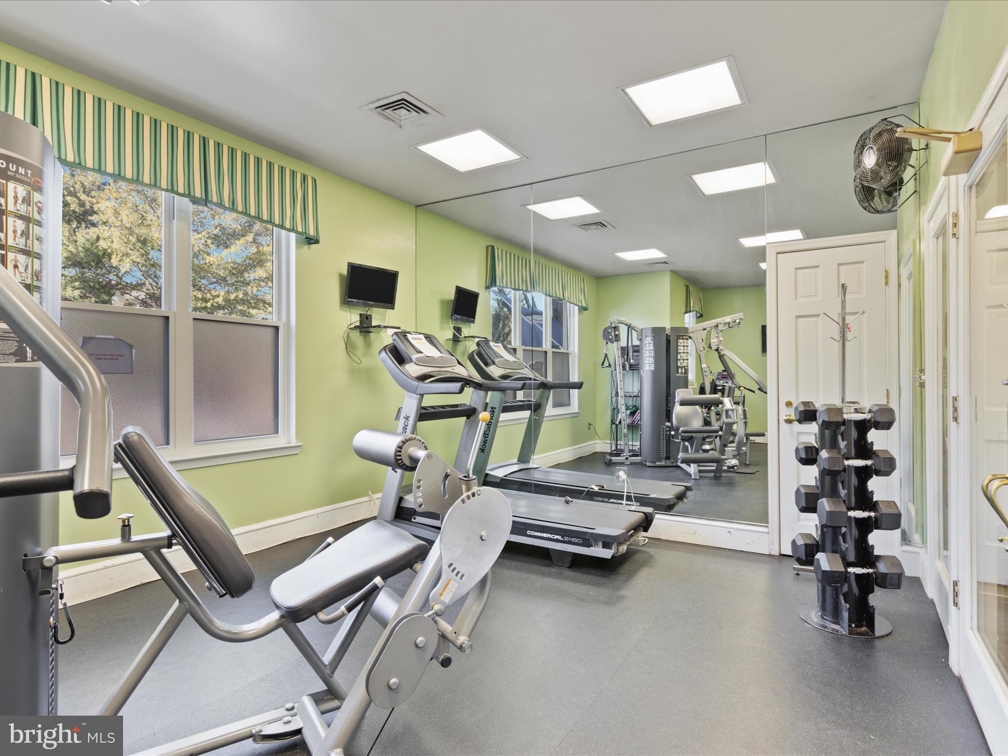 12915 Alton Sq #403