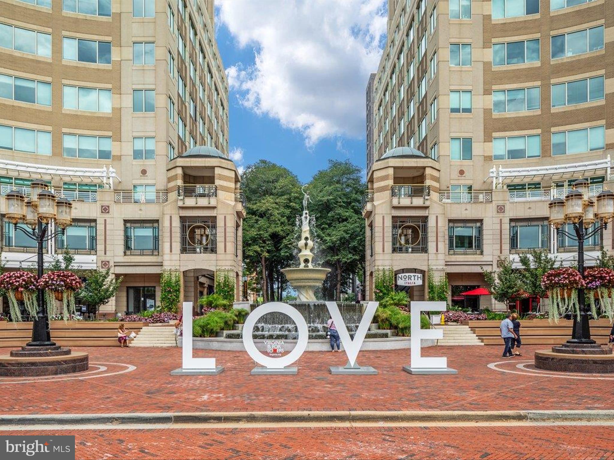 12915 Alton Sq #403