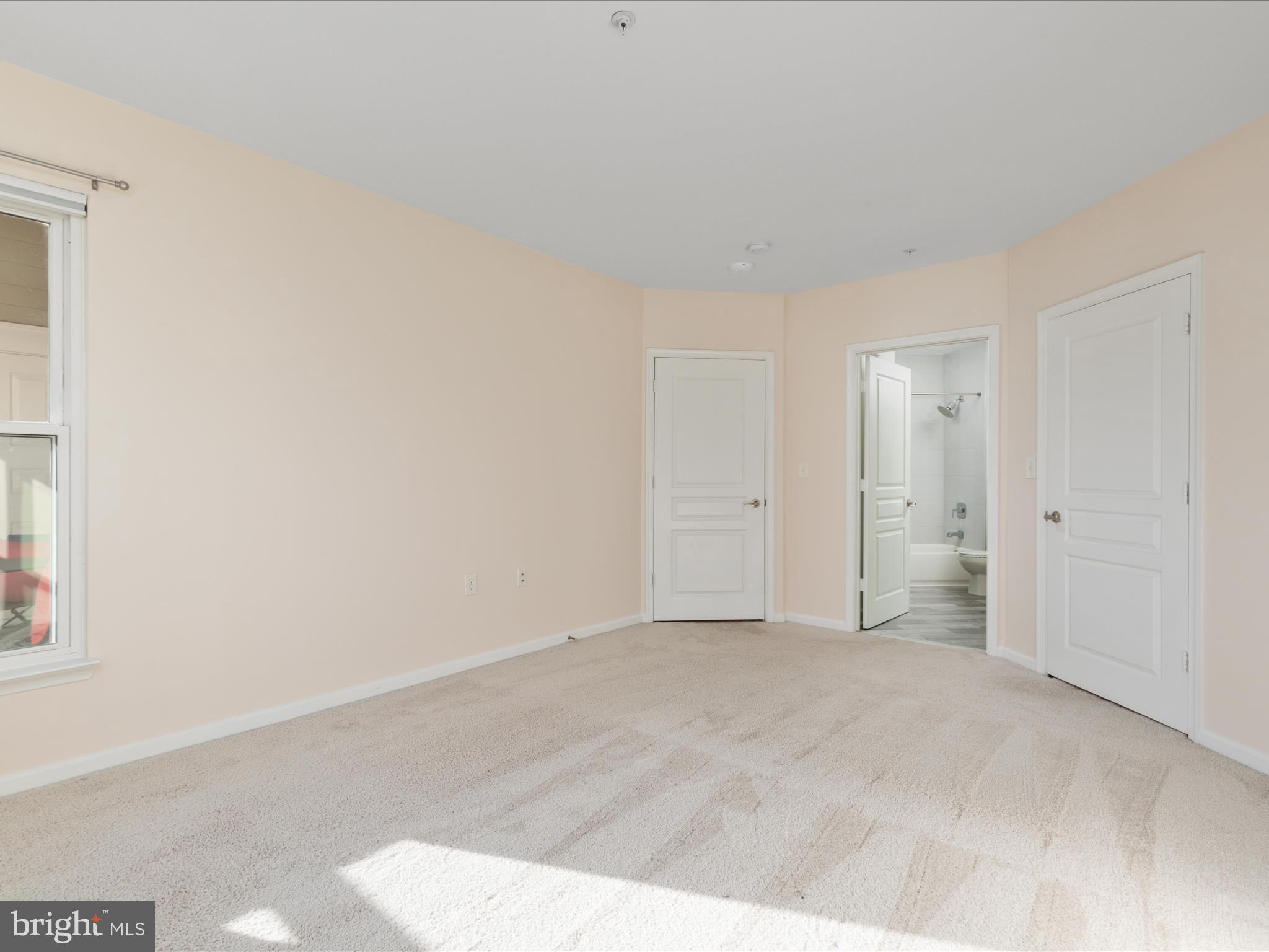 12915 Alton Sq #403