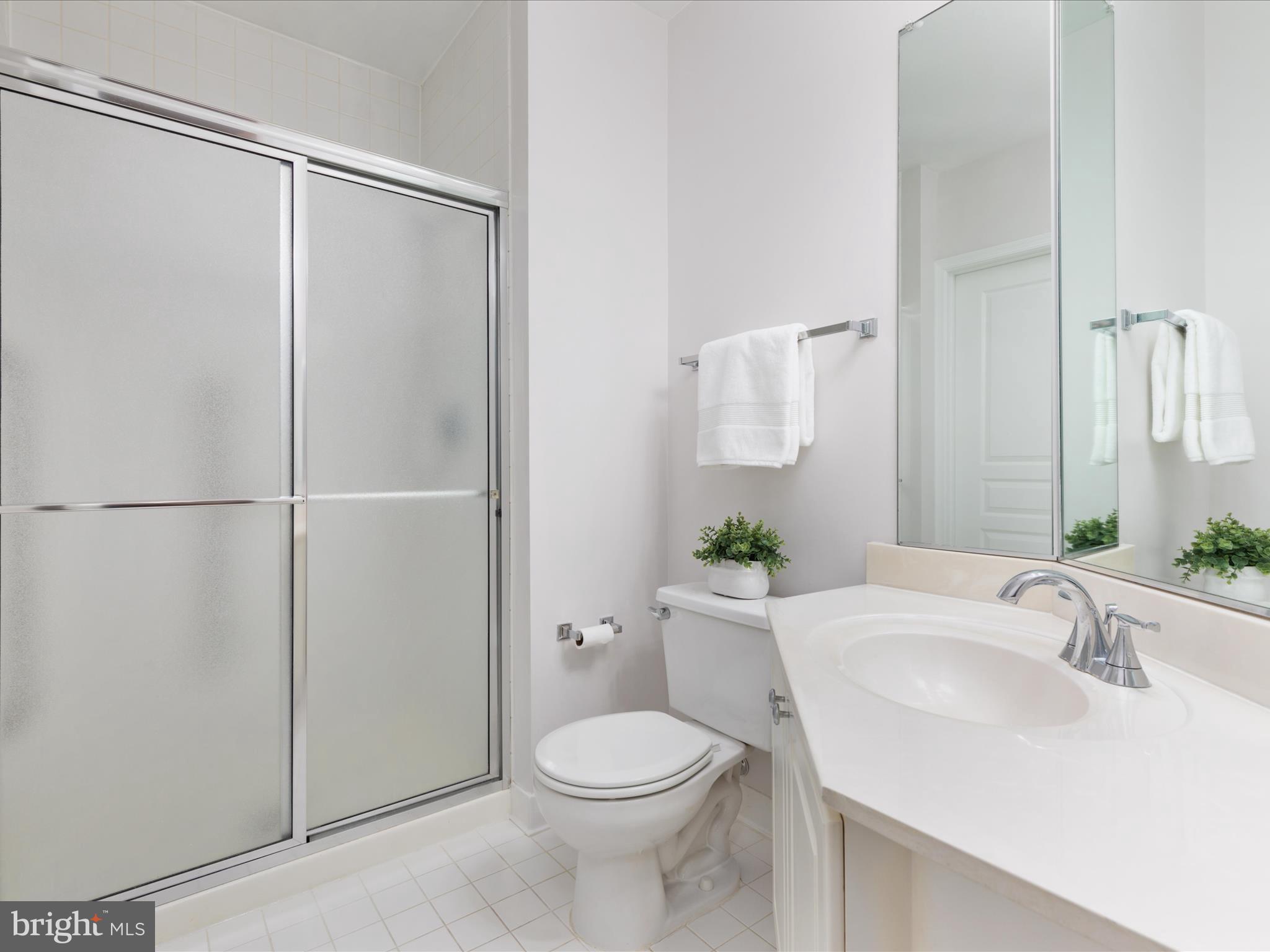 12915 Alton Sq #403
