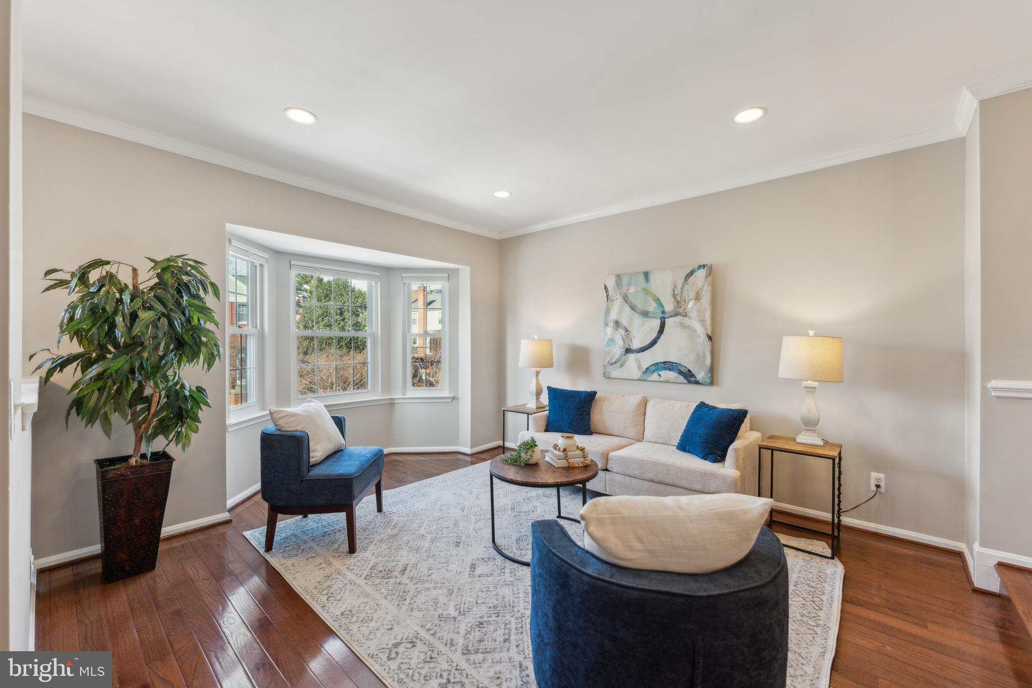 4282 Sleepy Lake Dr