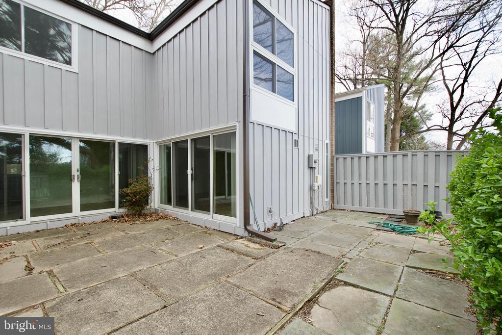 11575 LINKS DRIVE