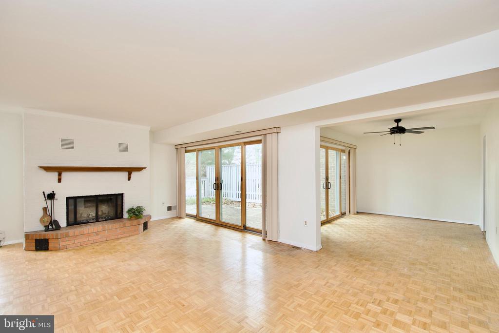 11575 LINKS DRIVE
