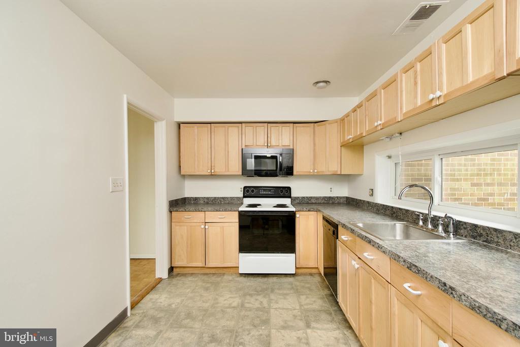 11575 LINKS DRIVE