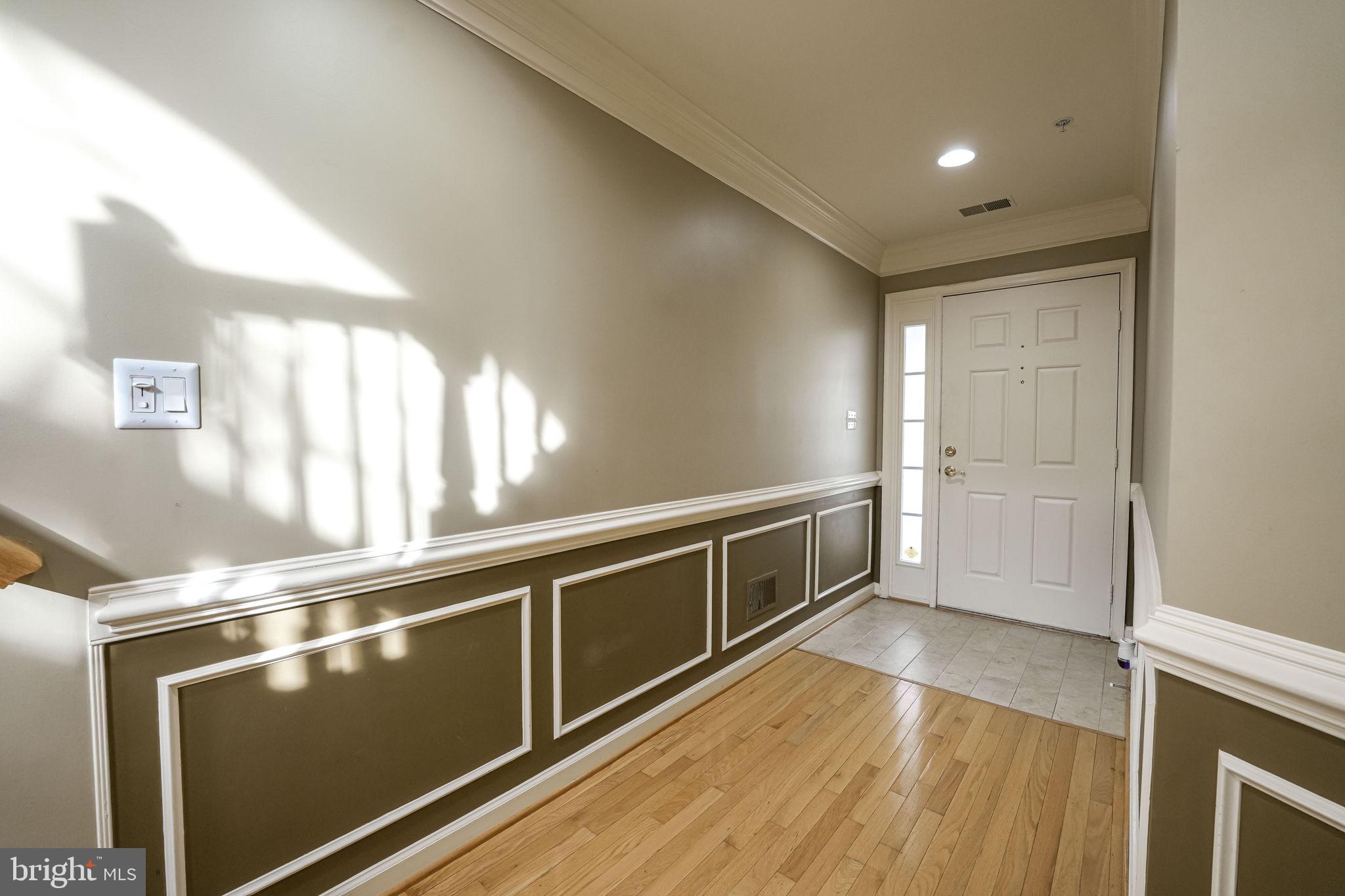 8809 HUNTING LODGE CT