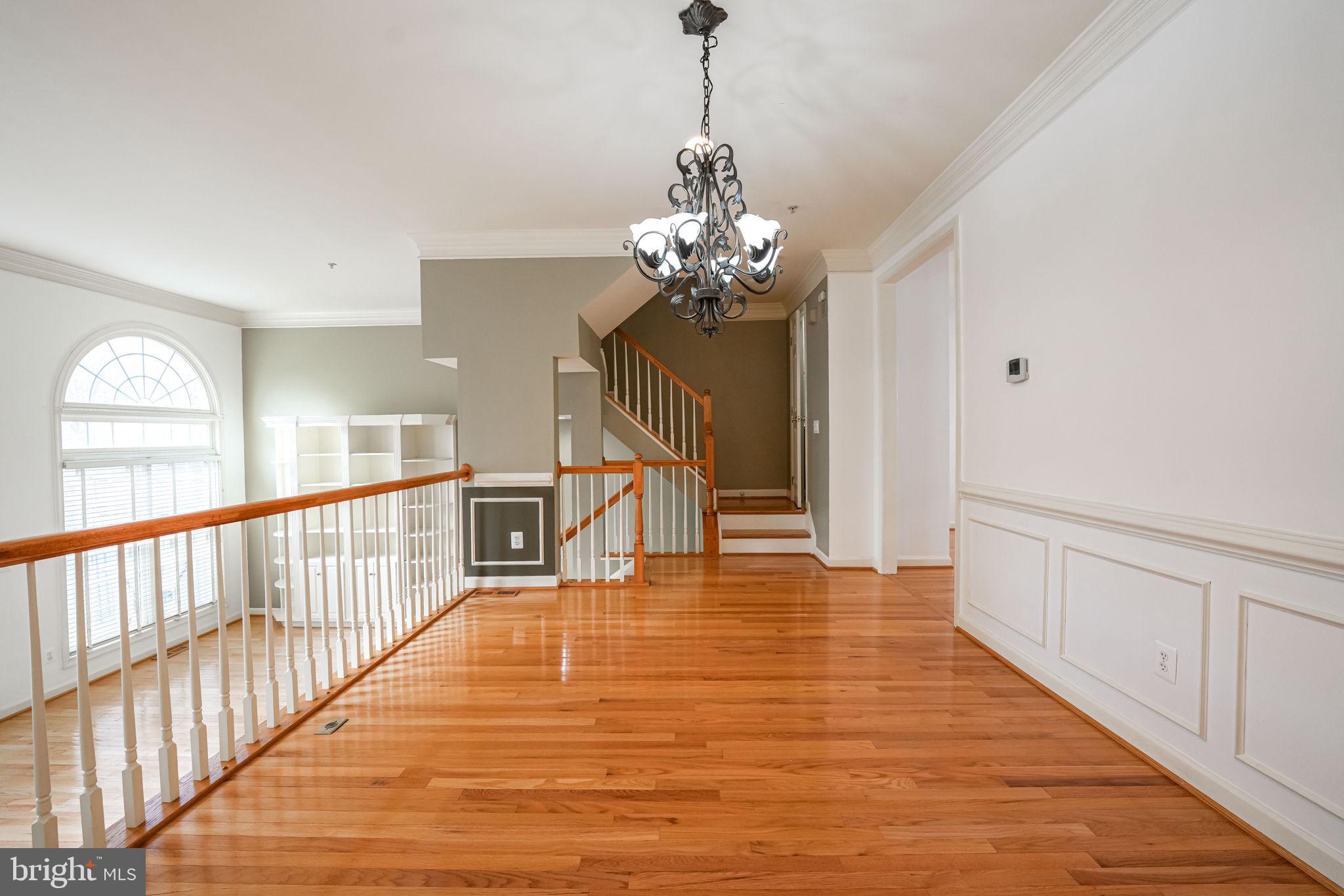 8809 HUNTING LODGE CT
