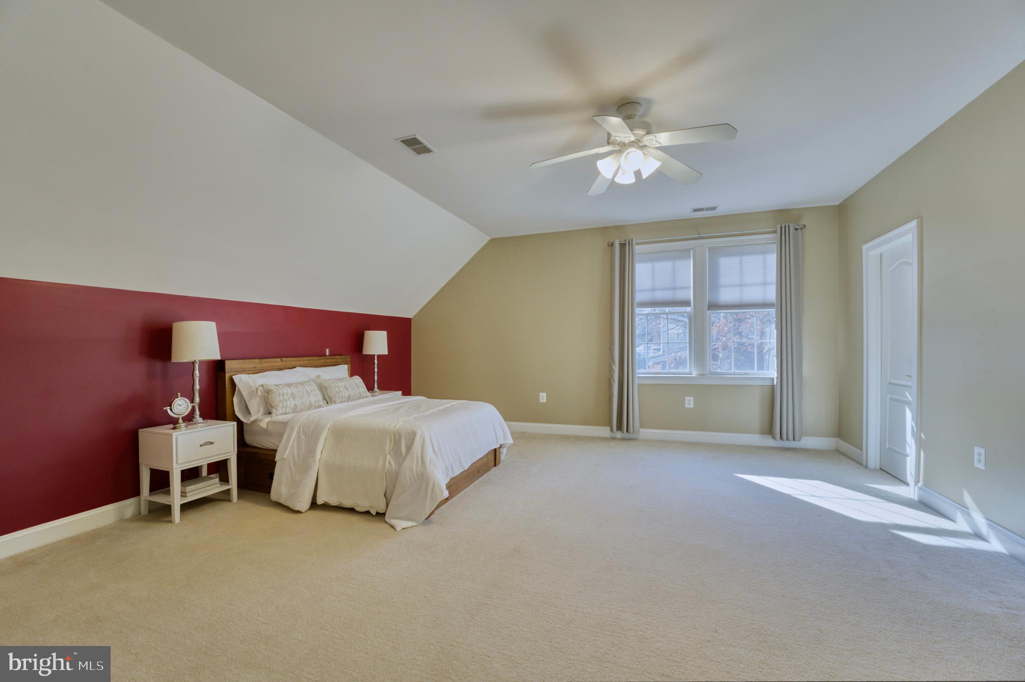 12193 Wild Horse Dr