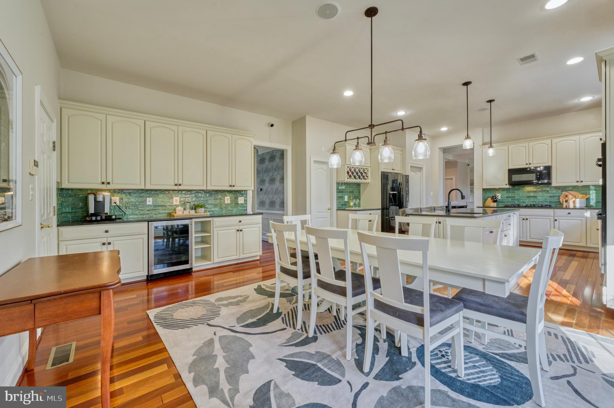 12193 Wild Horse Dr
