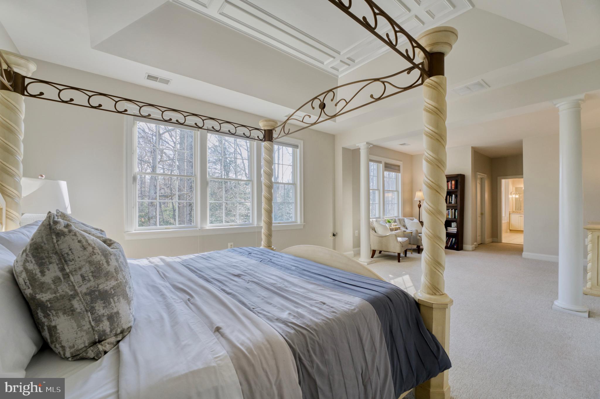 12193 Wild Horse Dr