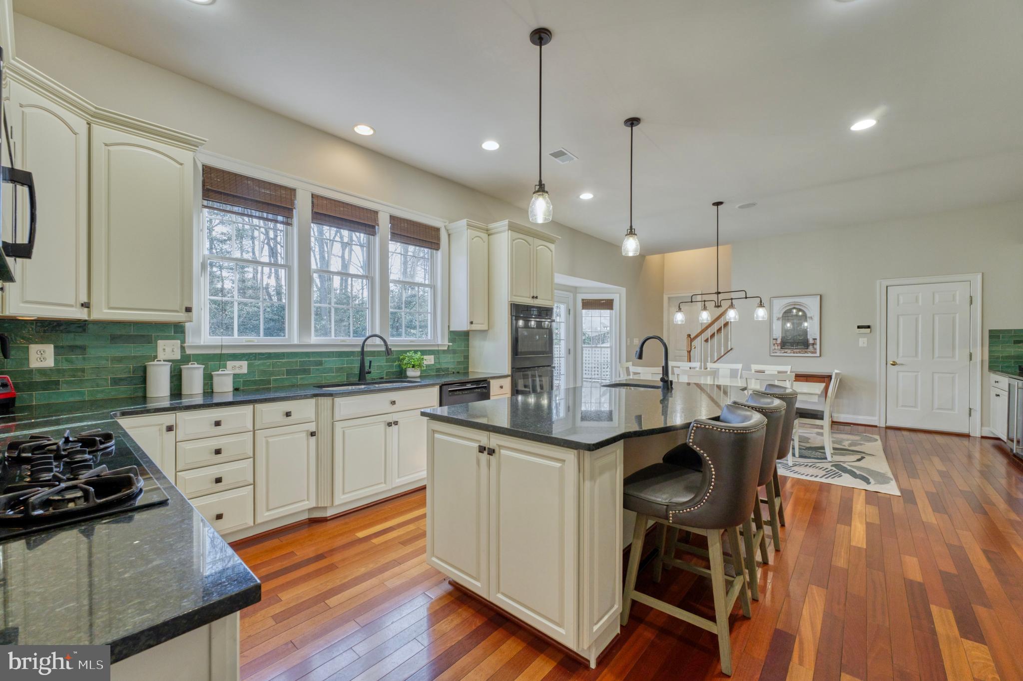 12193 Wild Horse Dr
