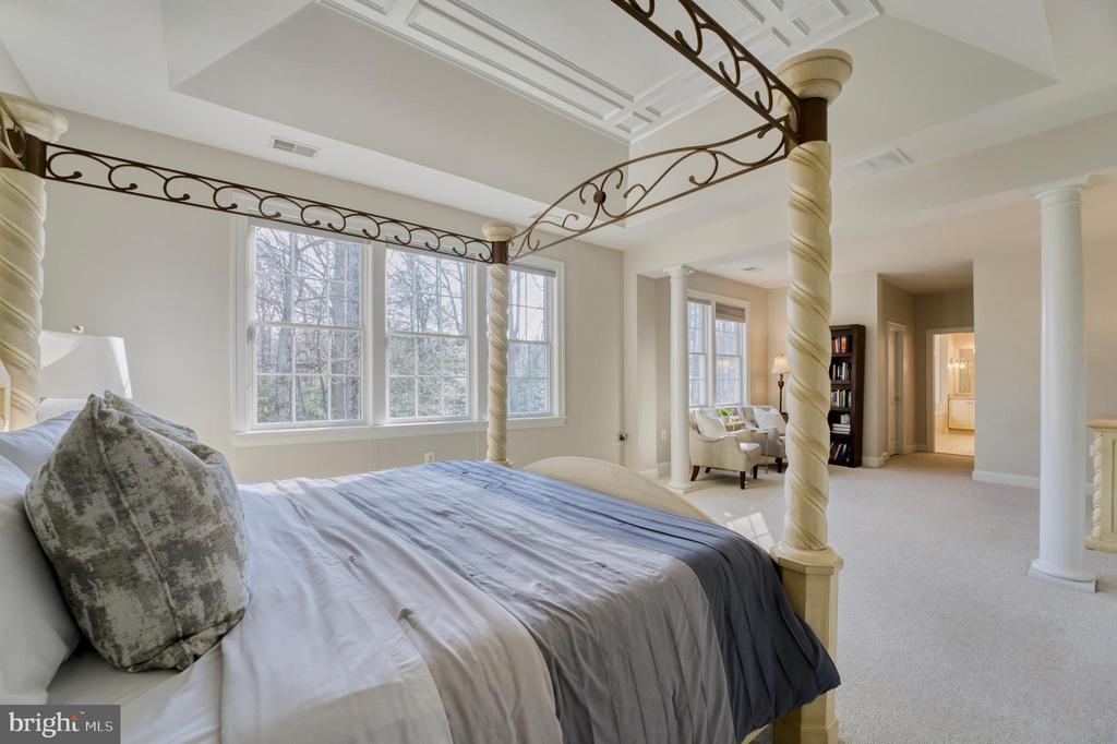 12193 Wild Horse Dr