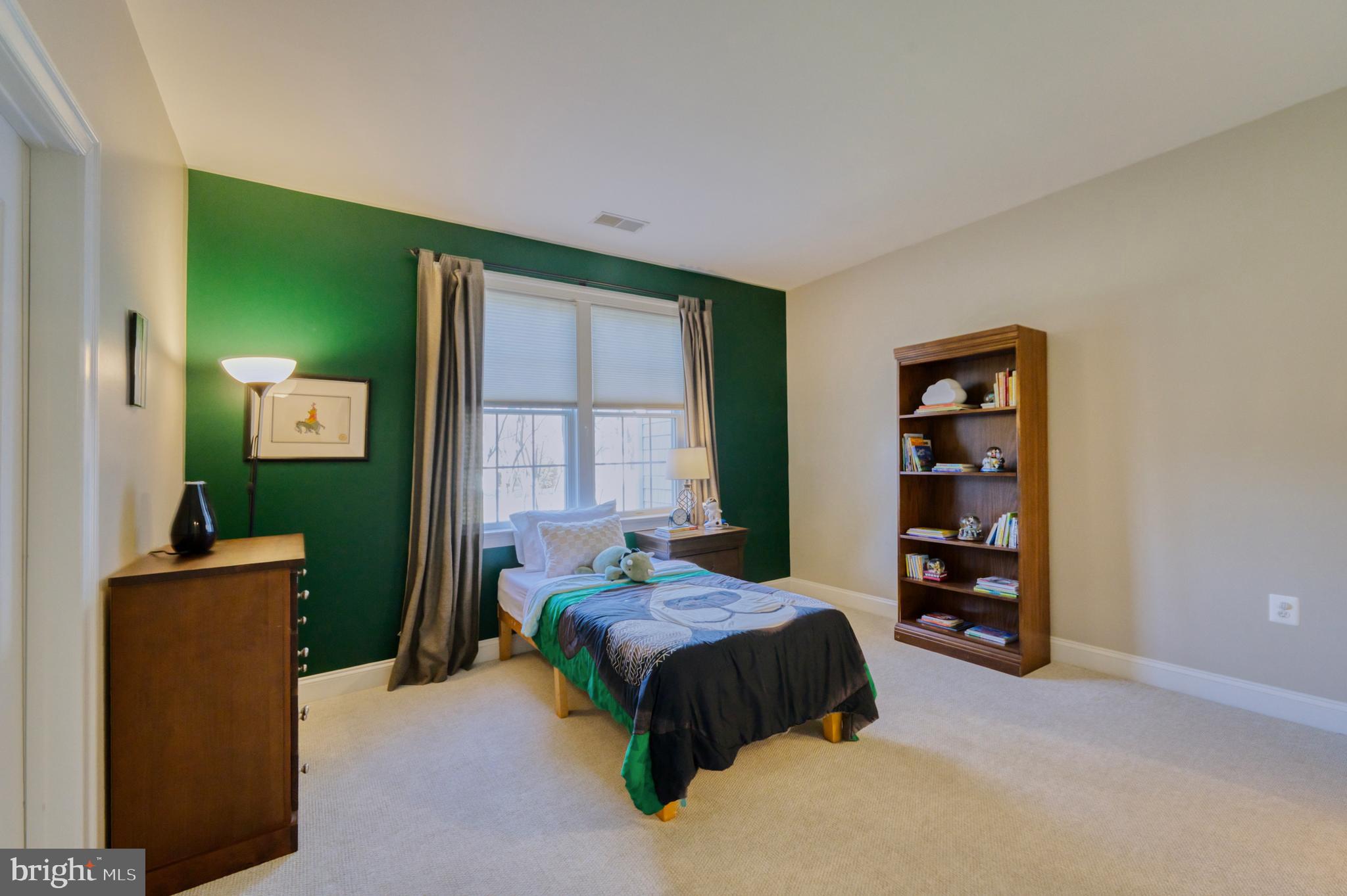 12193 Wild Horse Dr