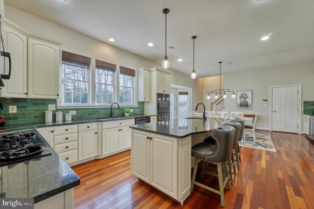 12193 Wild Horse Dr