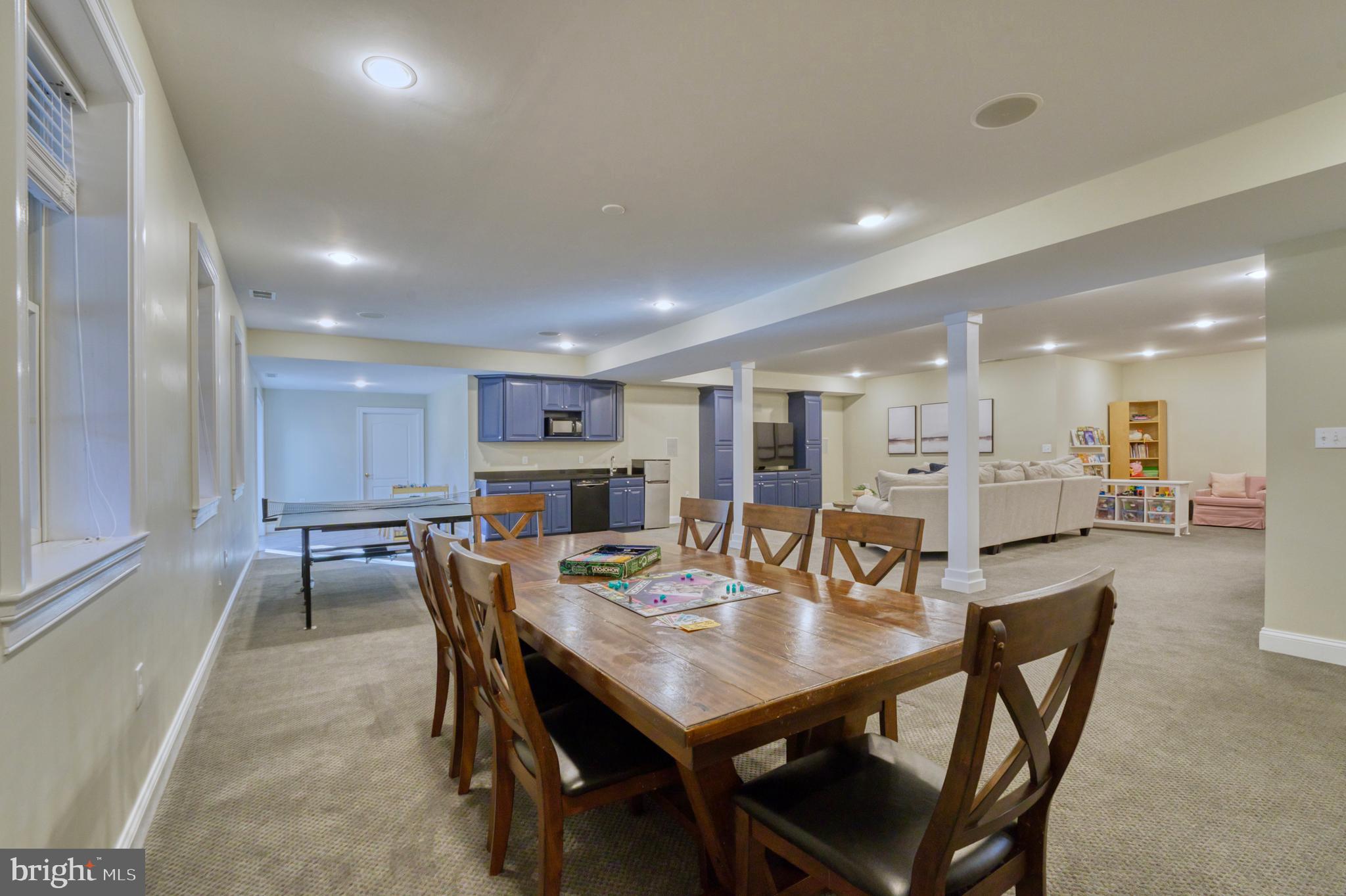 12193 Wild Horse Dr