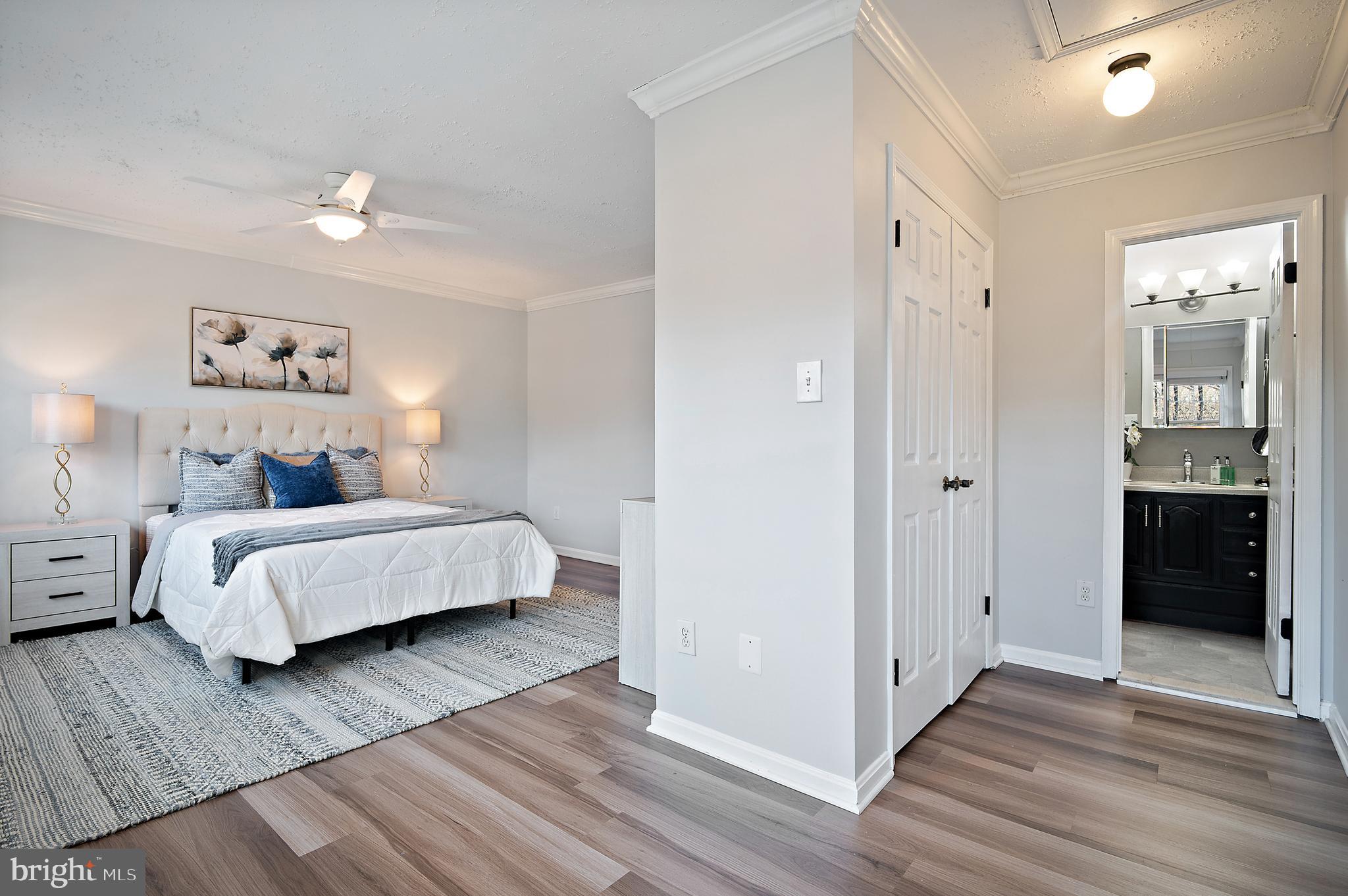 6636 GREEN ASH DRIVE