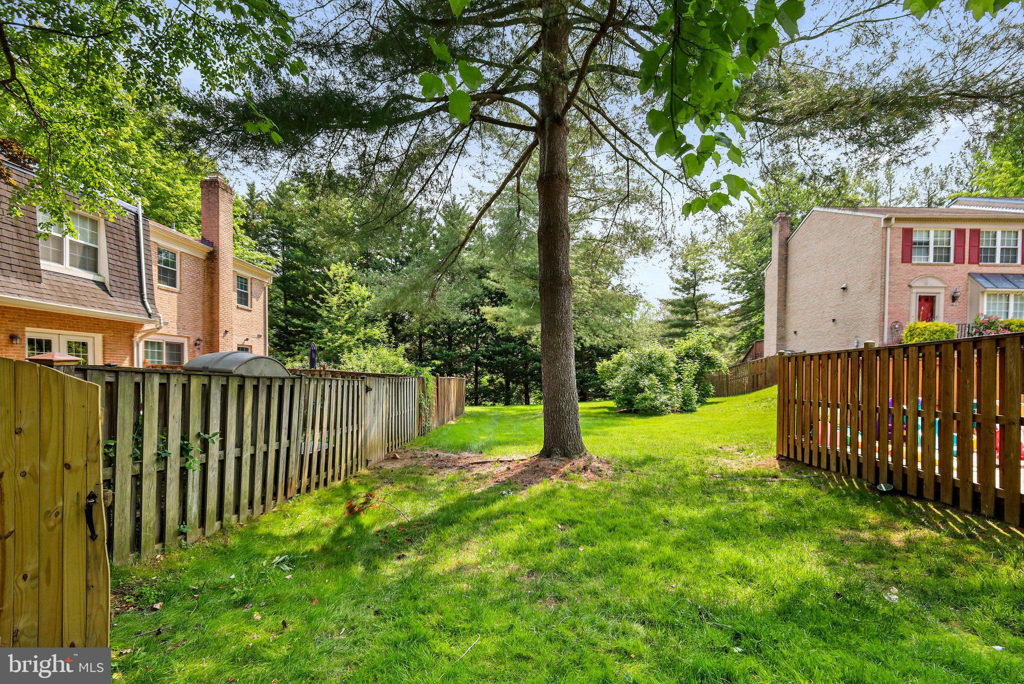 6636 GREEN ASH DRIVE