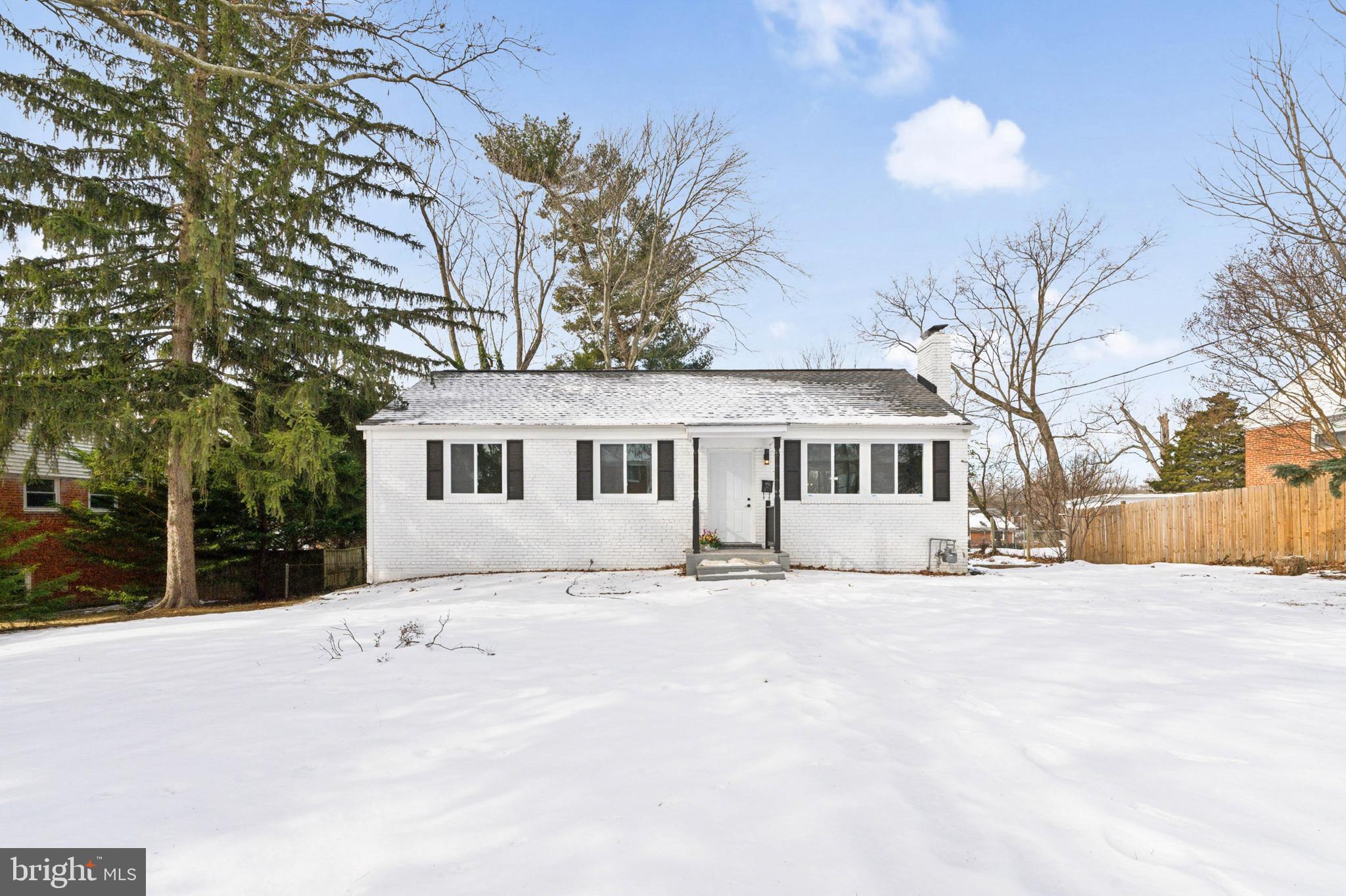 3714 Terrace Dr