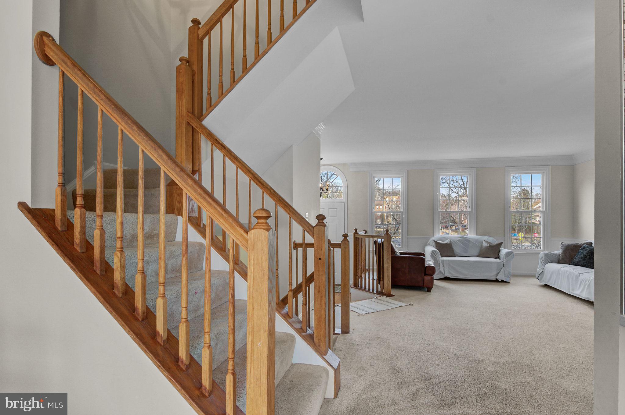 7693 Lavenham Lndg