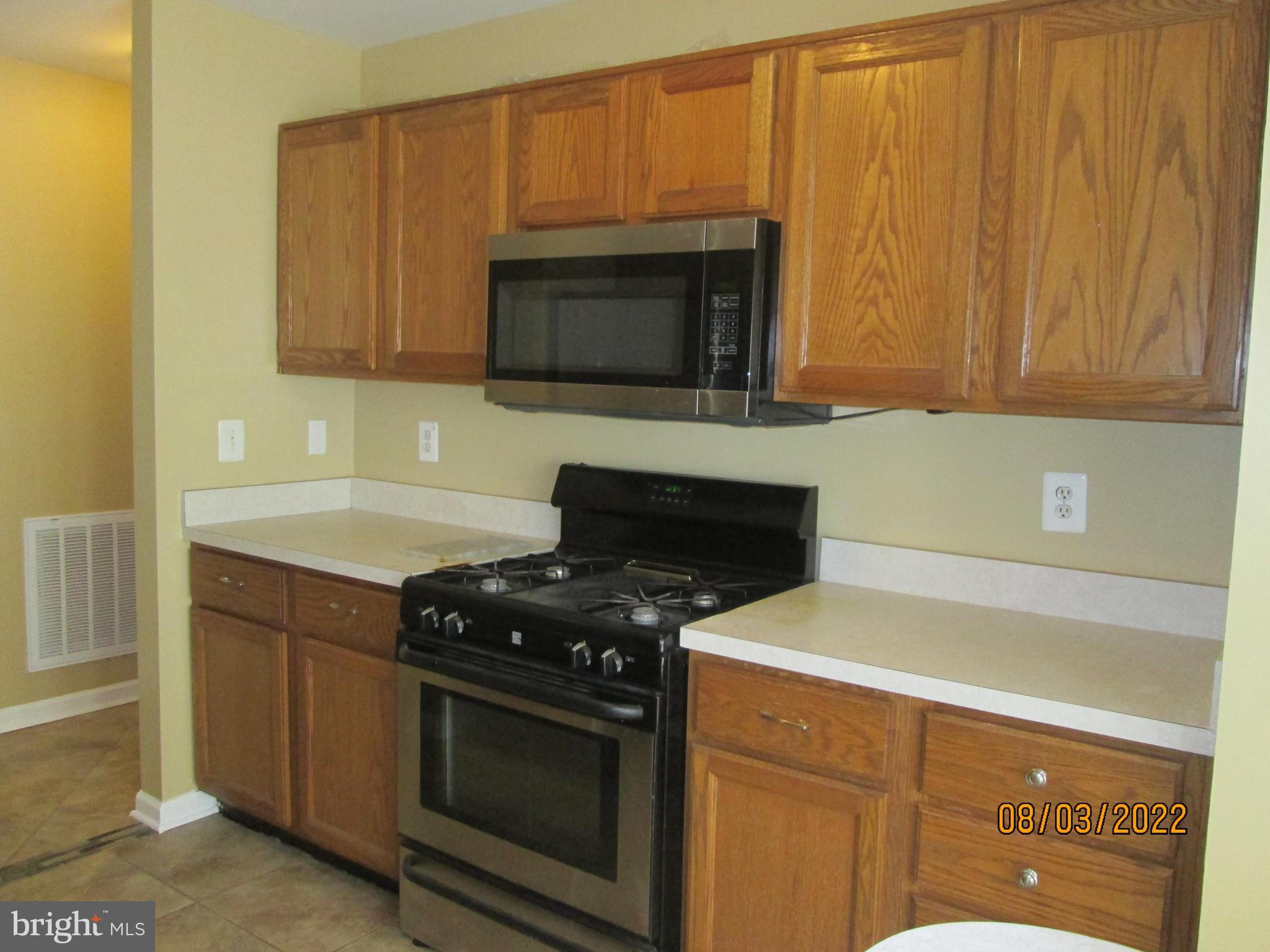 7528 COXTON COURT 100