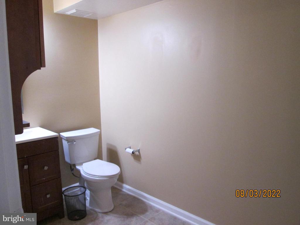 7528 COXTON COURT 100