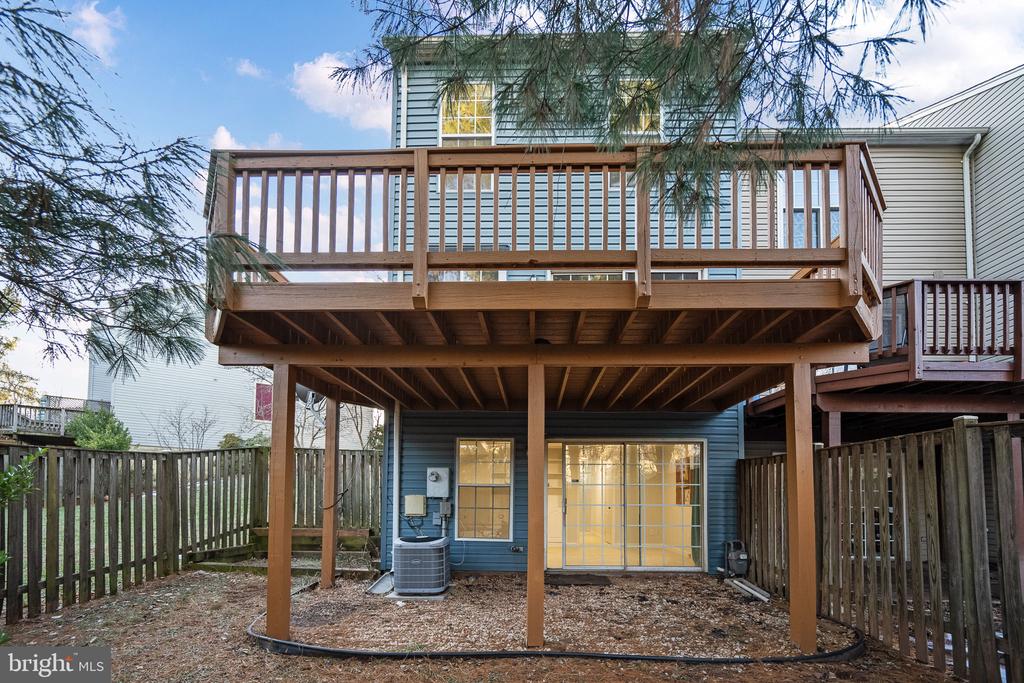 13523 Highland Mews Pl