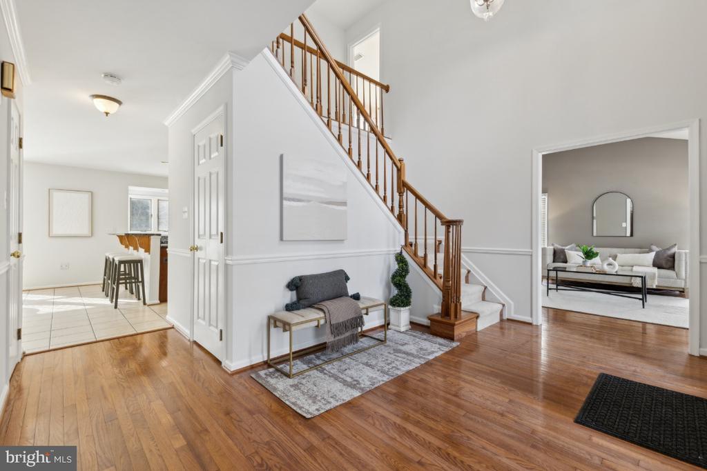 6218 Secret Hollow Ln