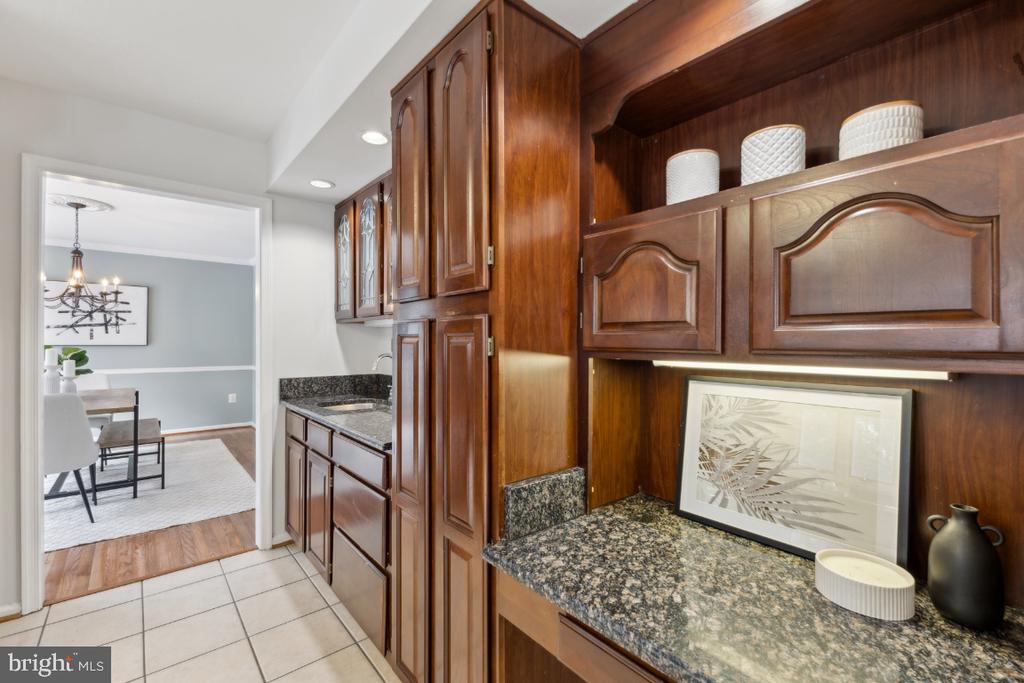 6218 Secret Hollow Ln