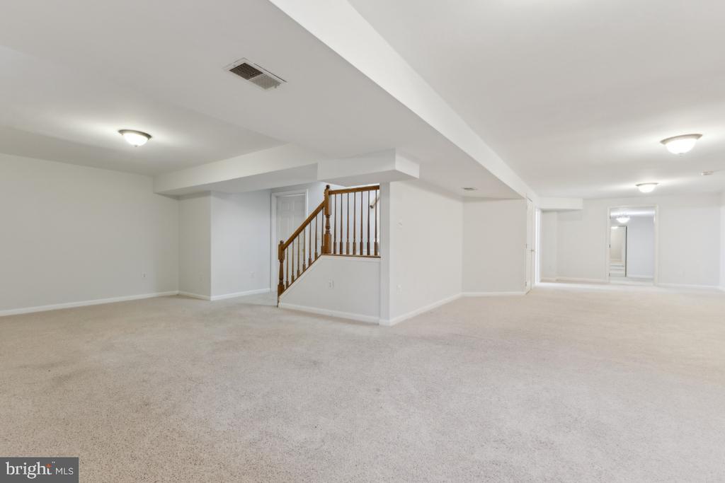 6218 Secret Hollow Ln