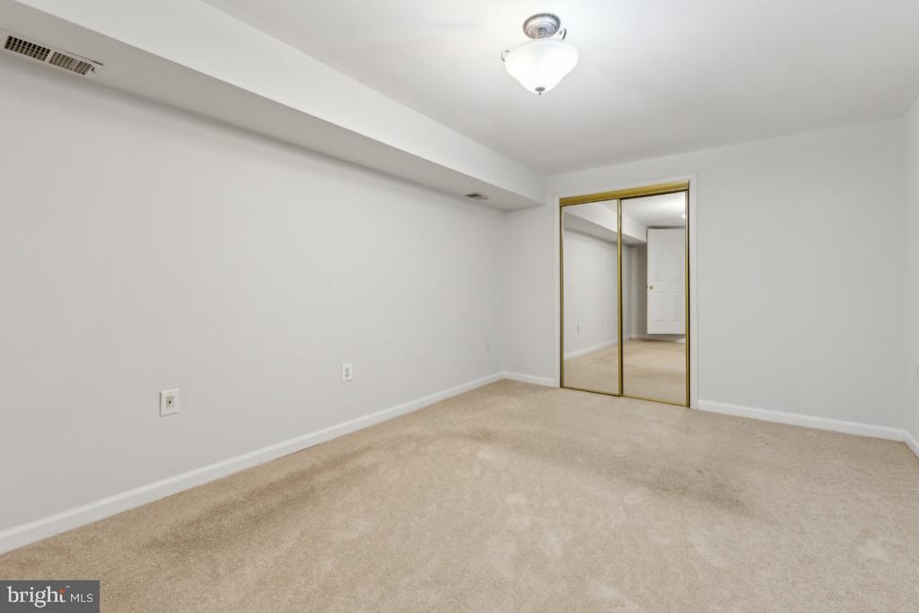 6218 Secret Hollow Ln