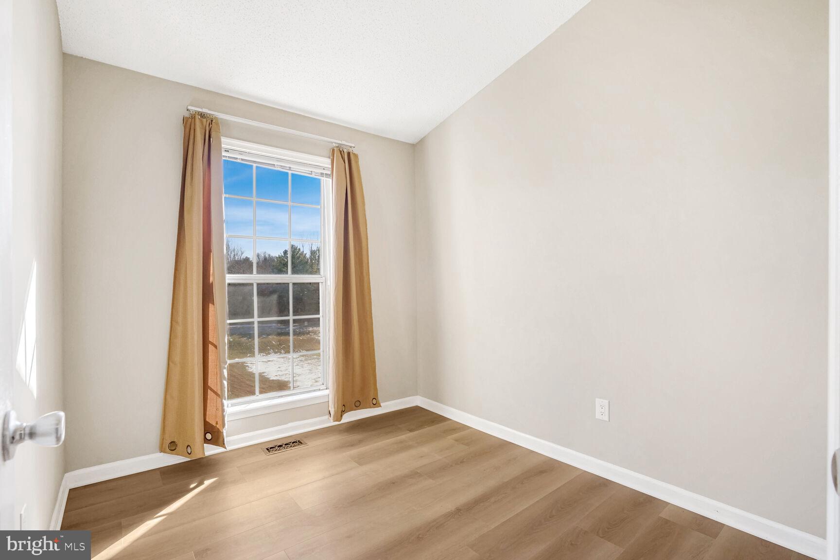 3019 MCMASTER COURT