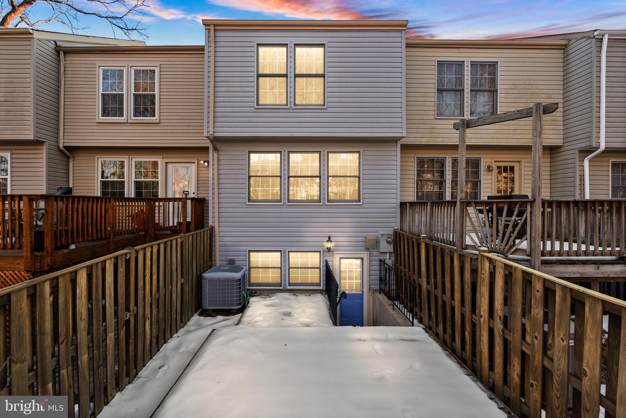 6593 SKYLEMAR TRAIL