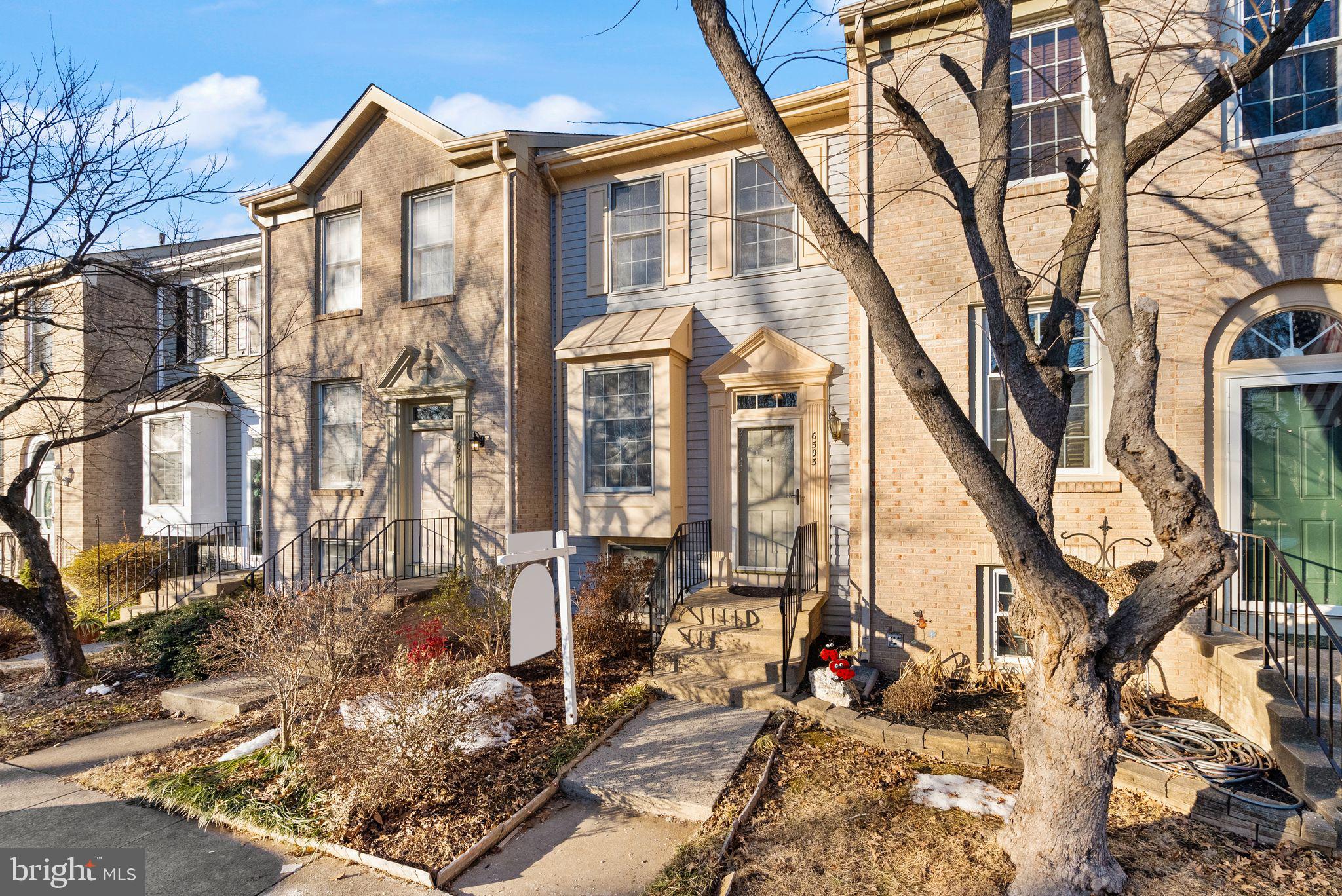 6593 SKYLEMAR TRAIL