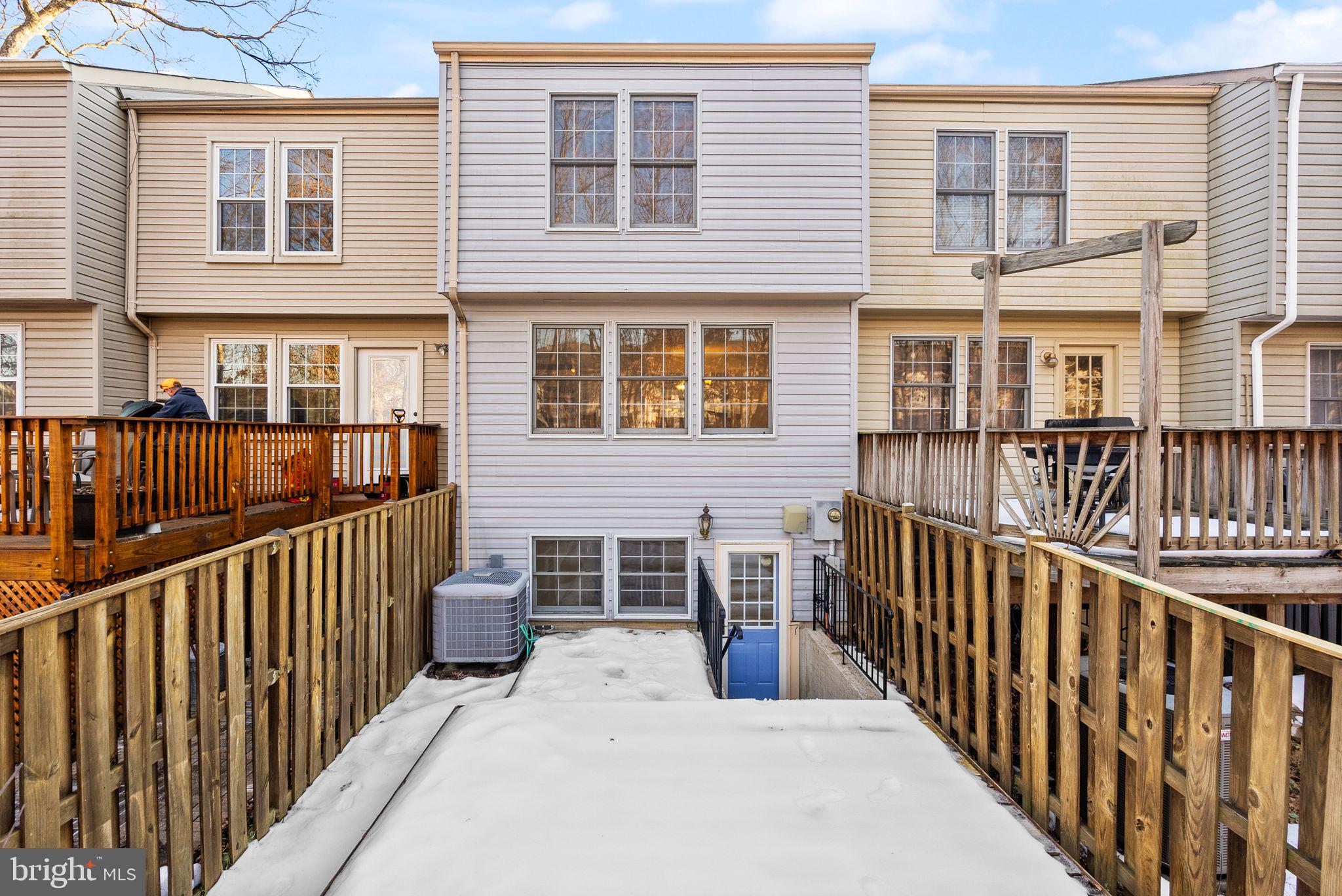 6593 SKYLEMAR TRAIL