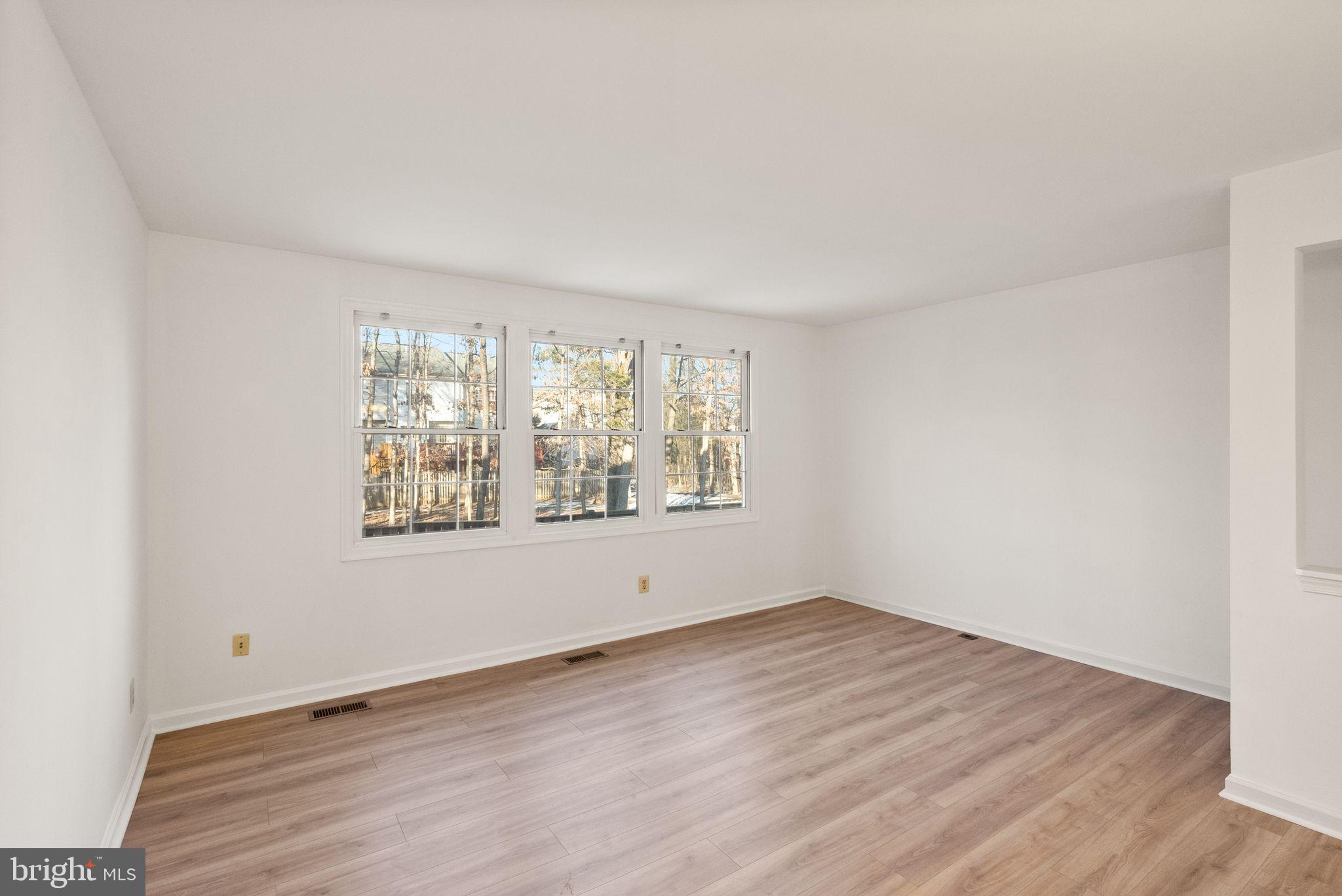 6593 SKYLEMAR TRAIL