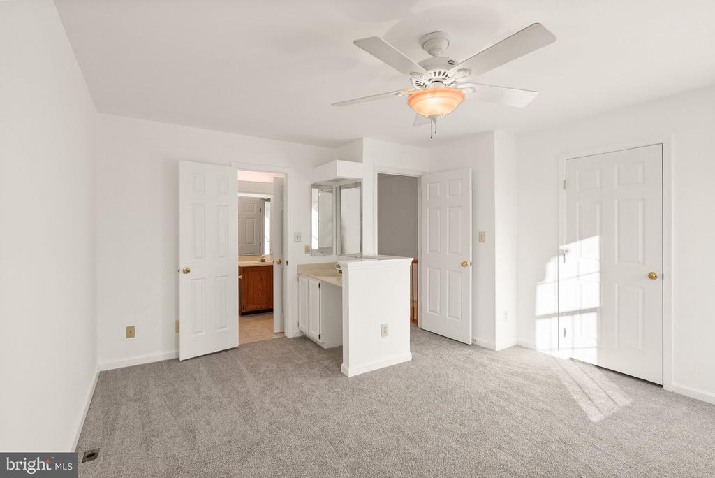 6593 SKYLEMAR TRAIL