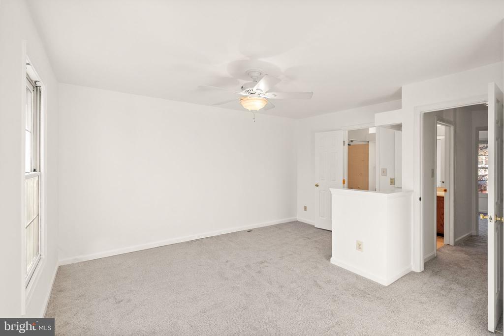 6593 SKYLEMAR TRAIL