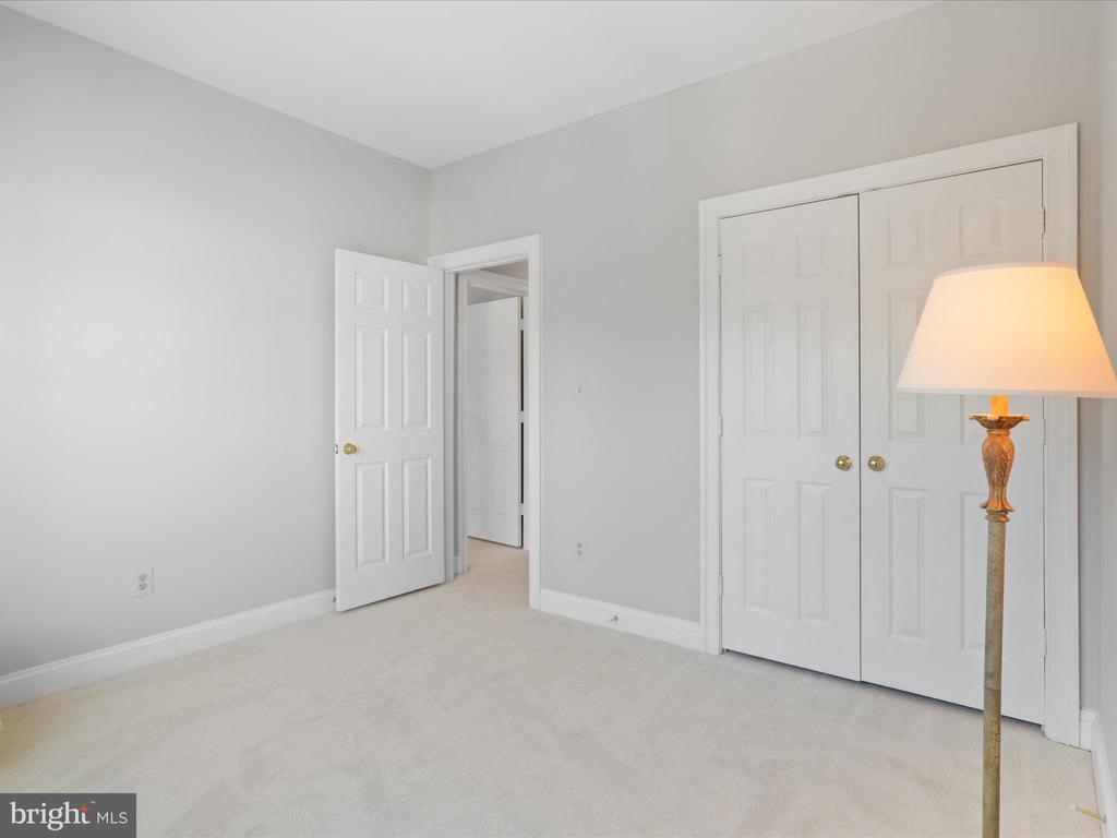 1314 Sundial Dr