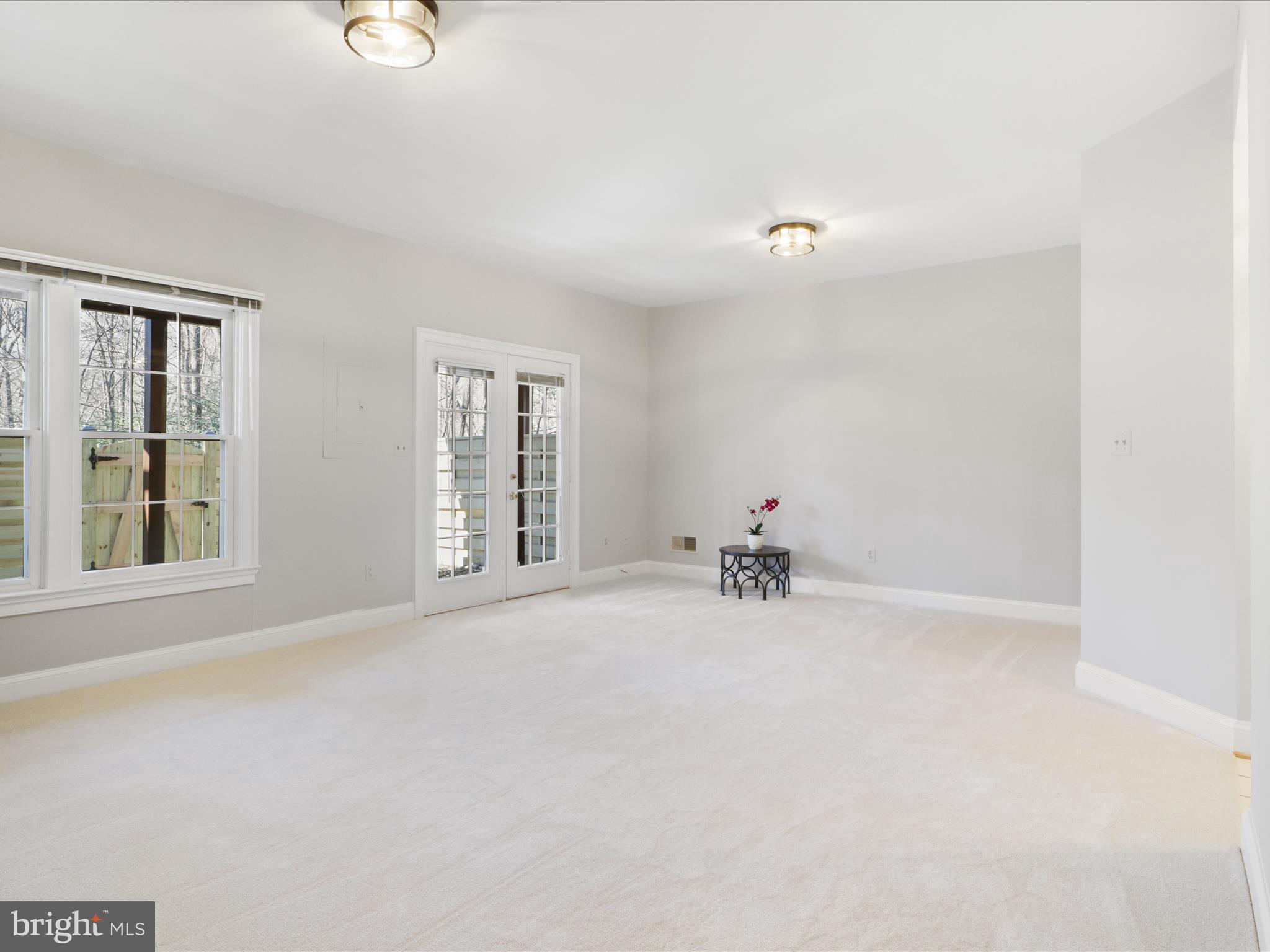 1314 Sundial Dr