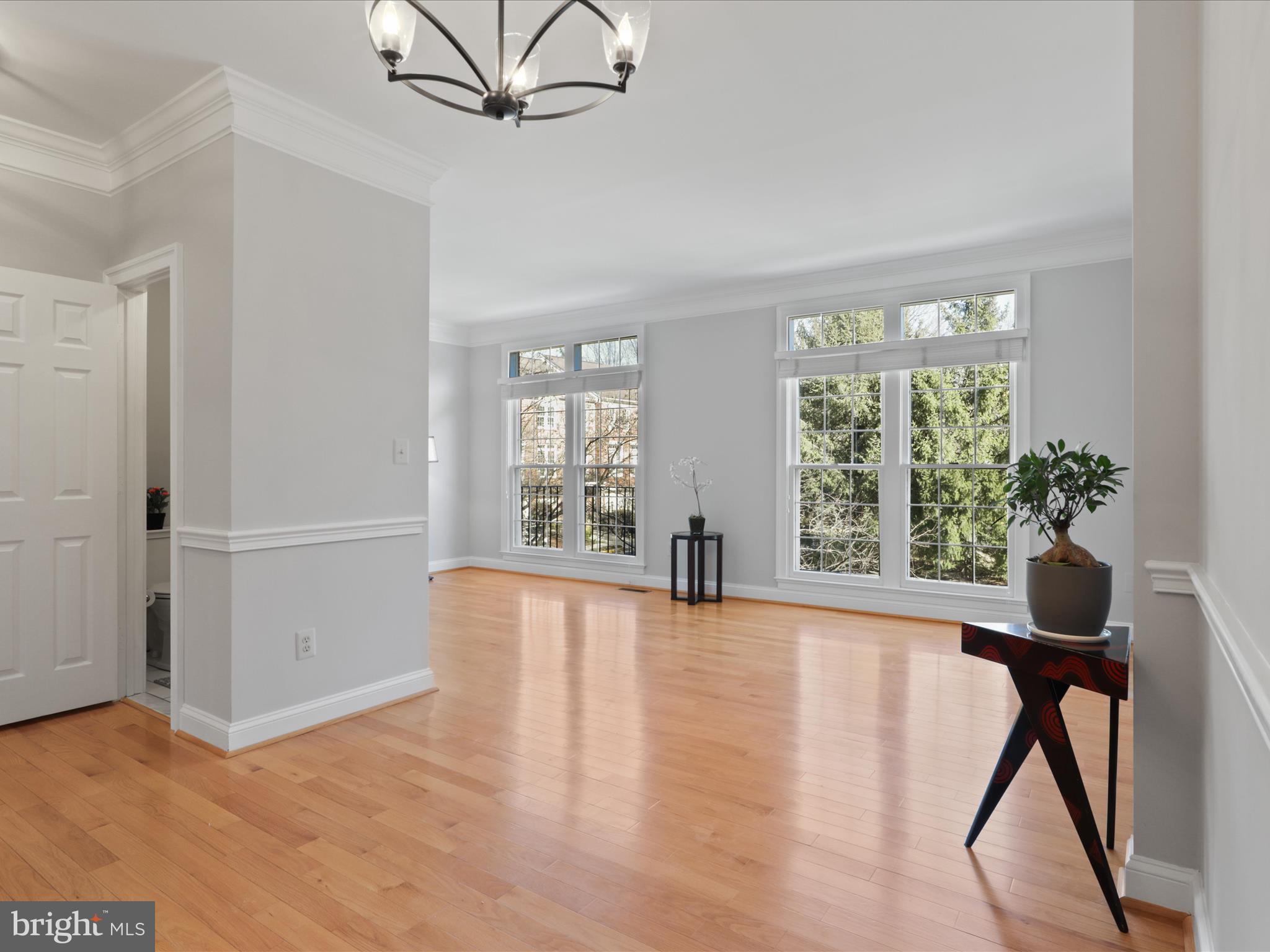 1314 Sundial Dr