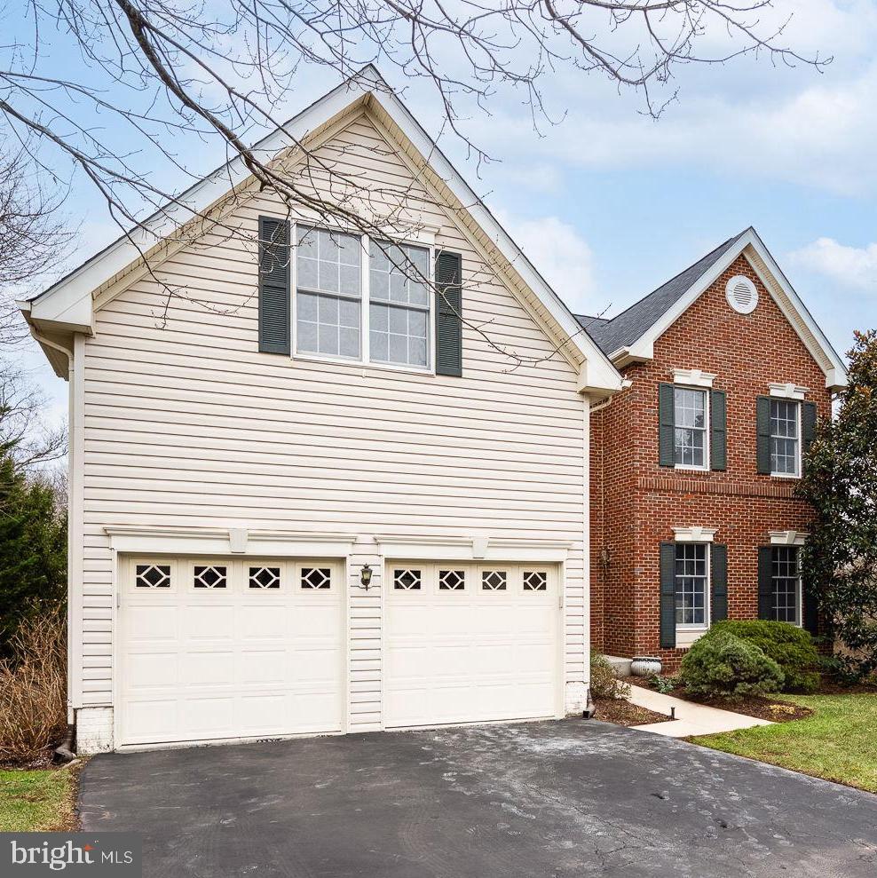 13365 Horsepen Woods Ln
