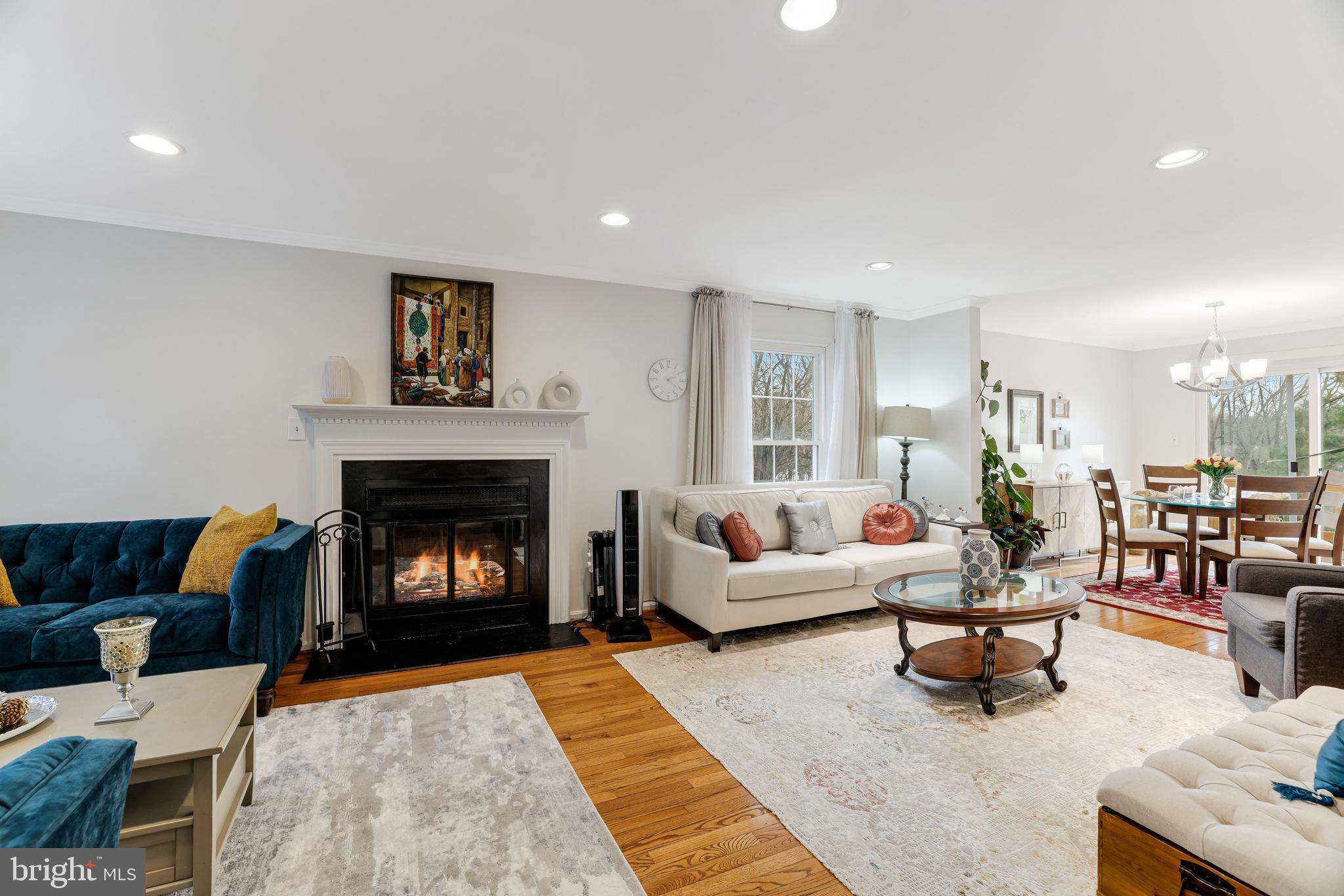 8813 Winding Hollow Way