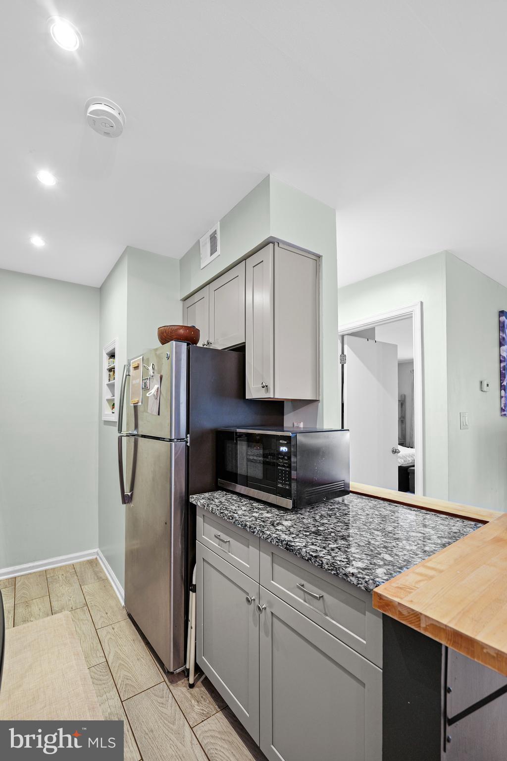 8114-K Colony Point Rd #243